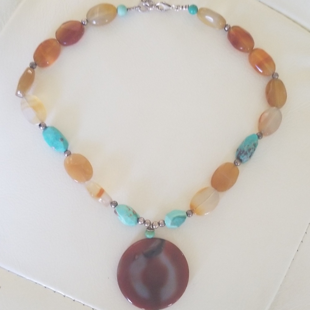 Beaded necklace